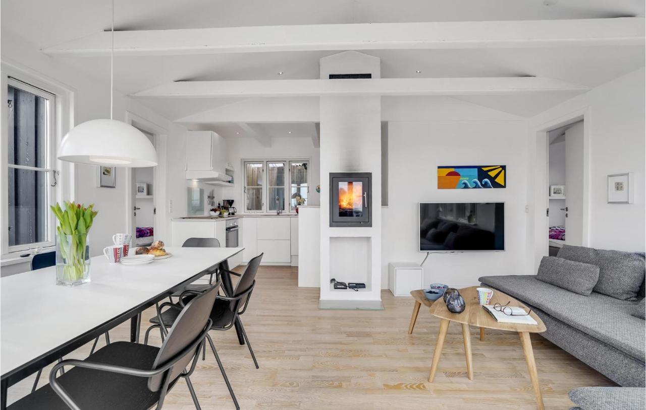 Nice Home In Ringkobing With Kitchen Søndervig Exteriör bild