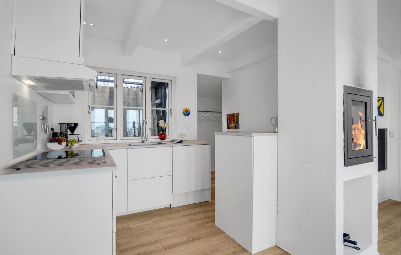 Nice Home In Ringkobing With Kitchen Søndervig Exteriör bild